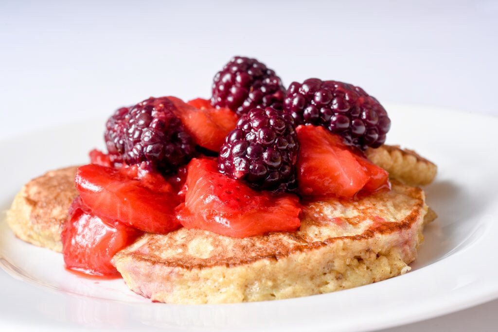 Banana Oatmeal Pancakes